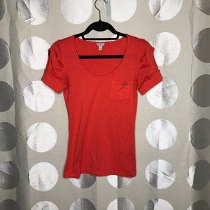 Guess Red Fitted Tshirt with sleeve detail